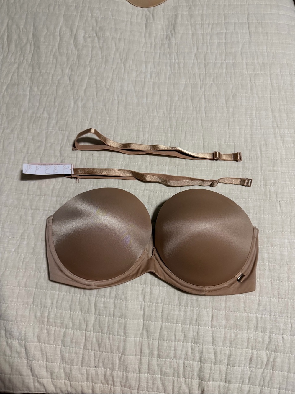 Victoria's Secret “Very Sexy” Multiway 32DD - Picture 3 of 7